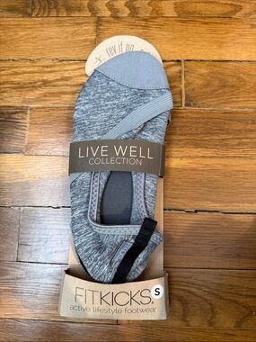 Sz Small FitKicks Live Well Collection Women’s Gray Athletic Slip-On Shoes